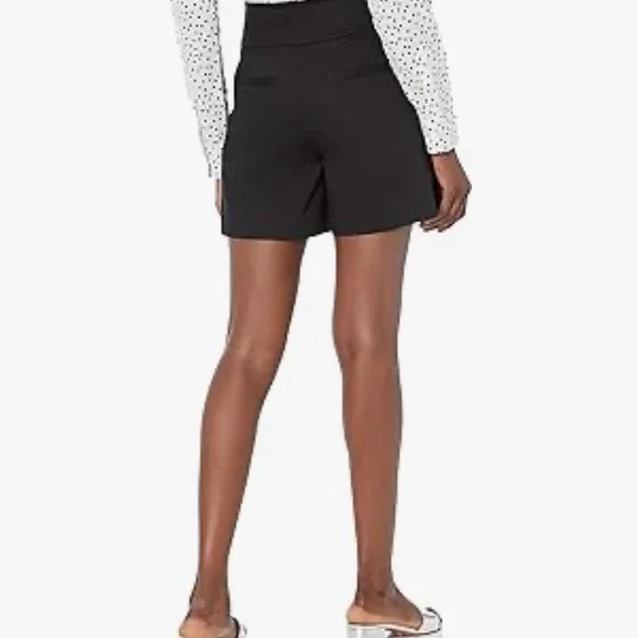 Rebecca Taylor Women's Pleated Short size 8 Corona Black Bramd New with Tag - Picture 3 of 9